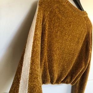 CHARLOTTE RUSSE sweater